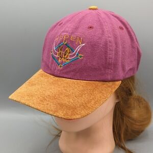 Vintage Aspen L'Equipe Hat Magenta Suede Leather Brim Cap Ski Country Colorado